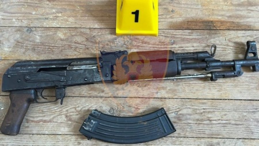 EMRI/ ‘Shiste armë për 50 mijë lekë’, arrestohet polici në Skrapar pas denoncimit të gazetares