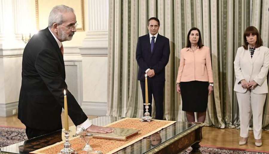 Pas miratimit të kabinetit, qeveria e re teknike në Greqi nis punën, mbahet sot ceremonia e betimit për disa ministra
