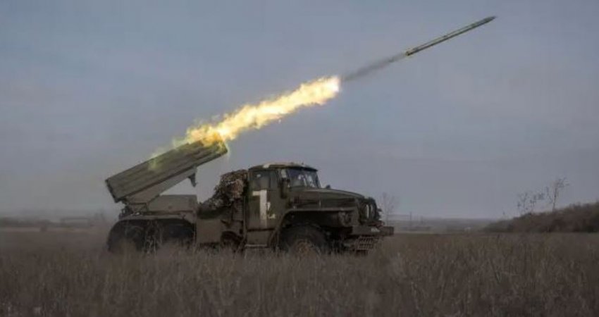Ukraina i kërkon Gjermanisë që ta furnizojë atë me raketa lundrimi “Taurus”