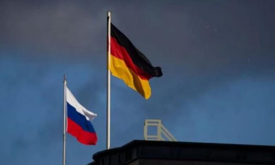 Berlini: Dëbimi i gjermanëve nga Rusia është i pajustifikueshëm