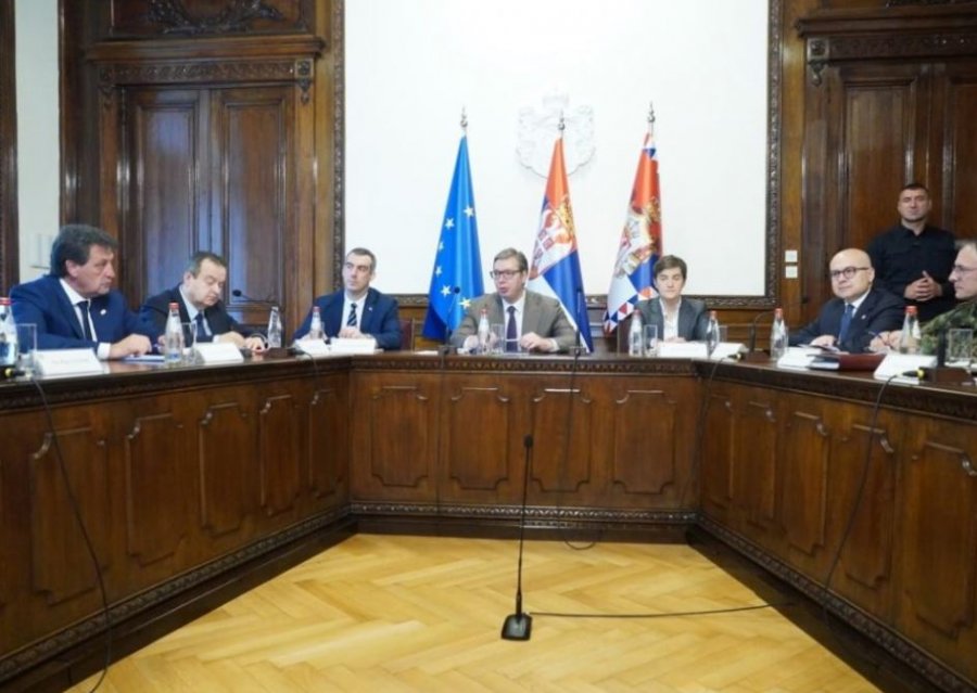 Përfundon mbledhja e Këshillit të Sigurimit, Vuçiç: KFOR s’ka vepruar si duhet