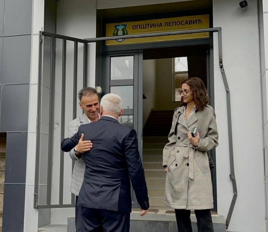 Ministri Xhelal Sveçla në Leposaviq: Këtu është Republikë e Kosovës
