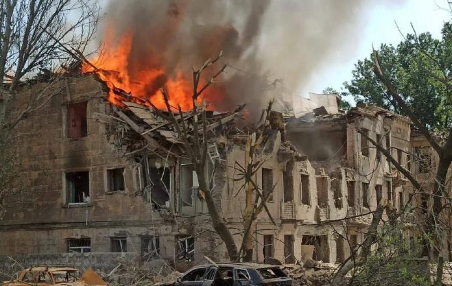 Lufta në Ukrainë: Kievi goditet nga një numër i madh dronesh kamikazë rusë