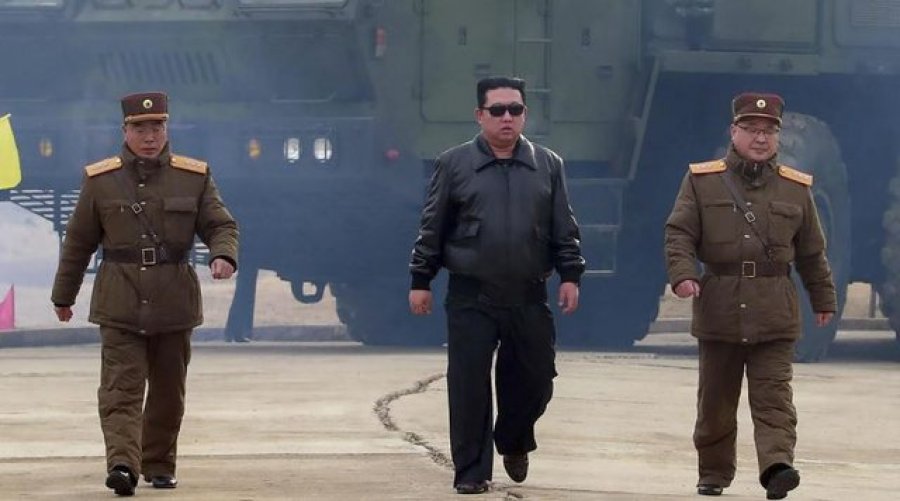 'Koreja e Veriut ka furnizuar me miliona predha Rusinë', shërbimi koreano-jugor: Kim Jong-un kërkoi në këmbim…