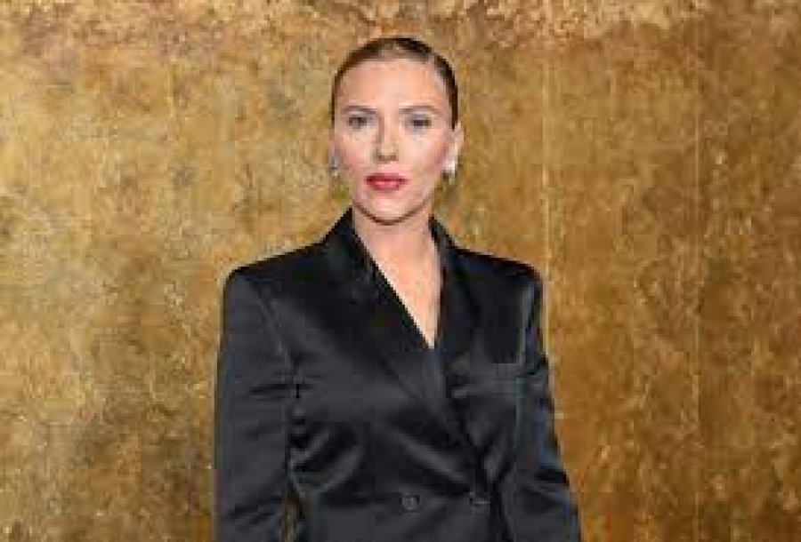 Inteligjenca Artificiale klonon Scarlett Johansson, aktorja 'vrapon' në dyert e gjykatës 