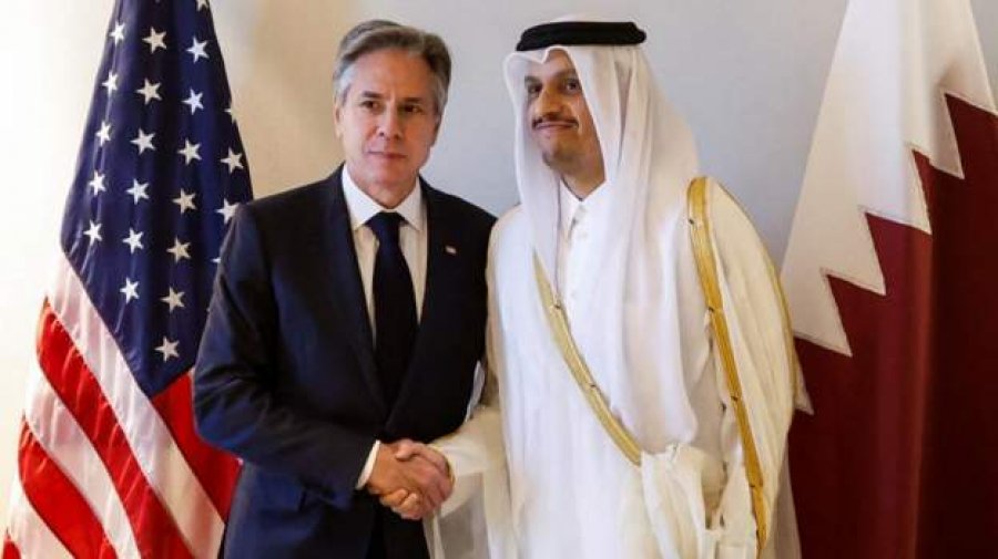 Sekretari amerikan Blinken takohet me kryeministrat e Libanit dhe Katarit
