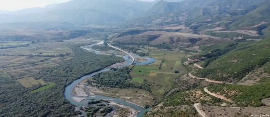 Debati për ndërtimin e hidrocentralit të Skavicës: Drini i Zi, bekim apo mallkim?