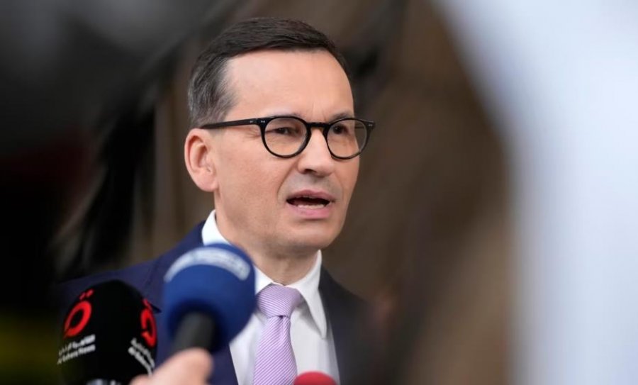 Poloni, presidenti i jep shansin e parë për të formuar qeverinë kryeministrit aktual Morawiecki