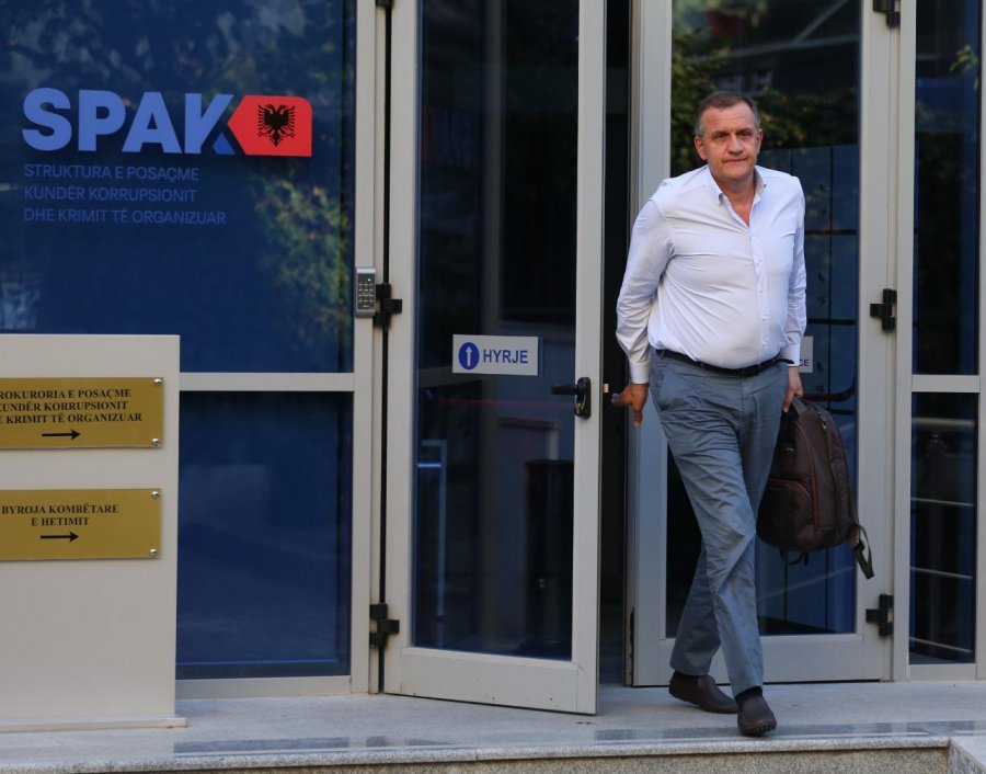 ‘Ilir Beqaj u amnistua’/ Gazetari: Drejtësia standard të dyfishtë me ish-ministrin