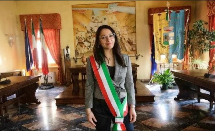 Kryebashkiakja shqiptare në Itali për marrëveshjen e emigrantëve: Italia nuk do të kishte guxuar me një vend tjetër