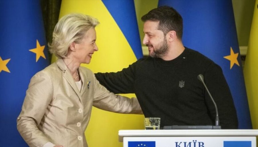 Zelensky: Ukraina pret “konkluzion historik” për anëtarësim në BE