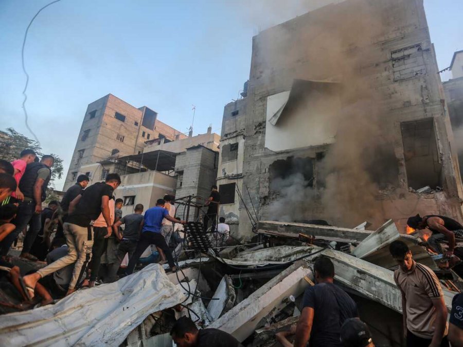 Izraeli vijon sulmet në Gaza, intensifikohen thirrjet për mbrojtjen e civilëve