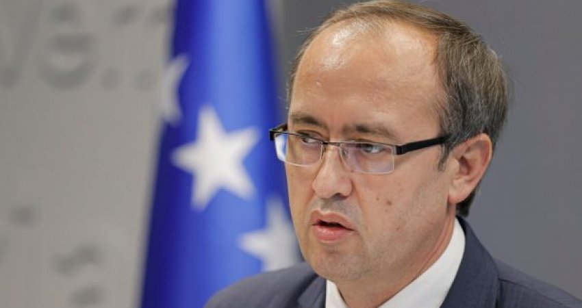Hoti: Ekonomisë së Kosovës i mungojnë miliona euro nga mosrealizimi i investimeve të Qeverisë Kurti