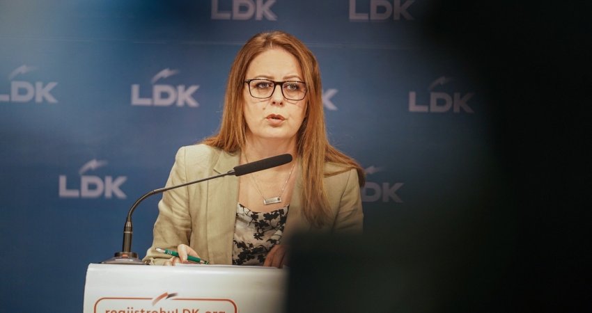Bajrami: Kurti po e kërkon edhe një mandat për ta shlyer me gomë korrupsionin e bërë këto vite
