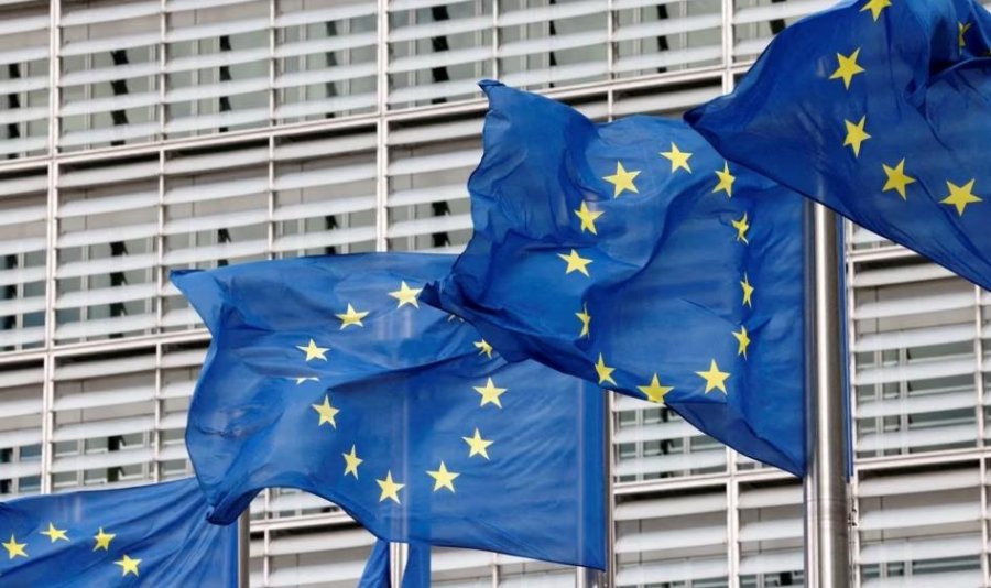 BE digjitalizon vizat për zonën Schengen