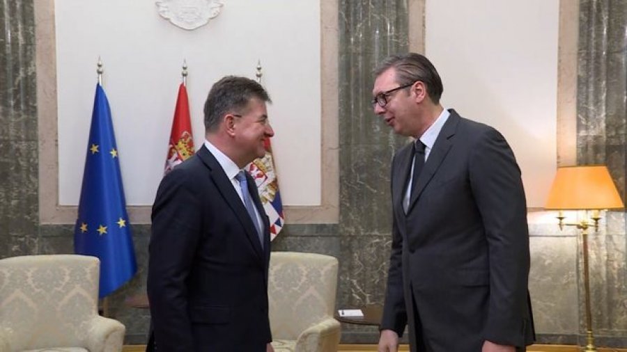 Takimi me Lajçak, Vuçiç: Do respektojmë marrëveshjet e dialogut