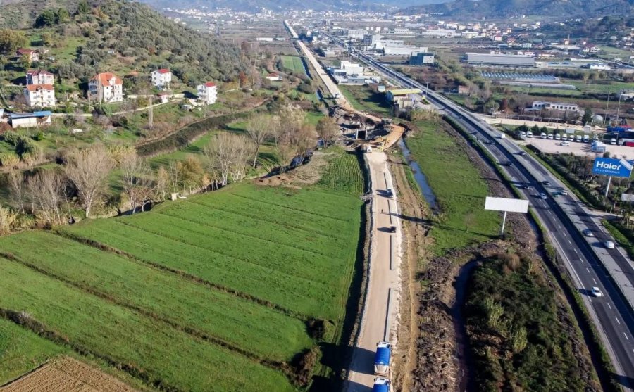 Projekti 205 mln euro për zgjerimin e Tiranë-Durrës fut në sherr qeverinë