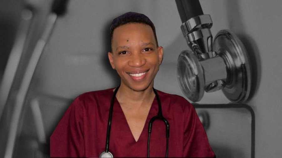 VIDEO/ U bë yll në TikTok duke u hequr si doktor në një spital të vërtetë