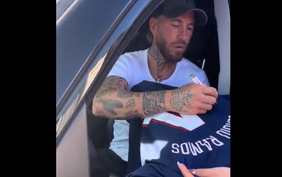VIDEO/ Sergio Ramos tregon arsyen pse refuzoi të nënshkruajë autograf në fanellën e Real Madridit