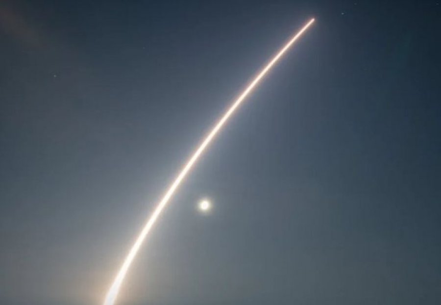 Franca teston me sukses një raketë balistike