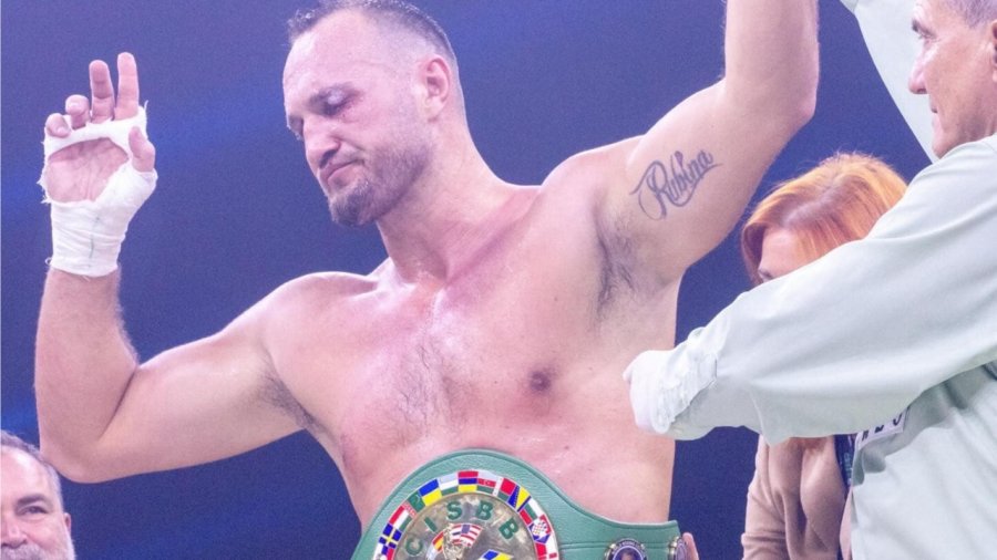 Hysa mbron titullin WBC, shkodrani mund bjellorusin Chvarkou në 'Feti Borova'