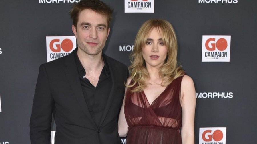Suki Waterhouse dhe Robert Pattinson janë në pritje të fëmijës së tyre të parë