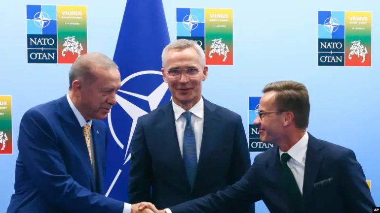 Turqia njofton NATO-n se Suedia nuk do të anëtarësohet në takimin e javës së ardhshme për shkak të…