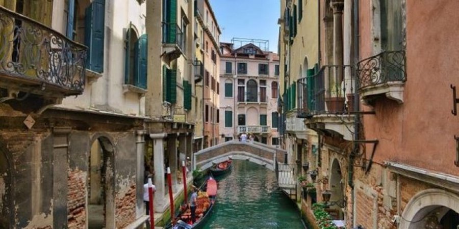 Tarifa e hyrjes në Venecia, datat kur do t’ju duhet të paguani për ta vizituar në 2024
