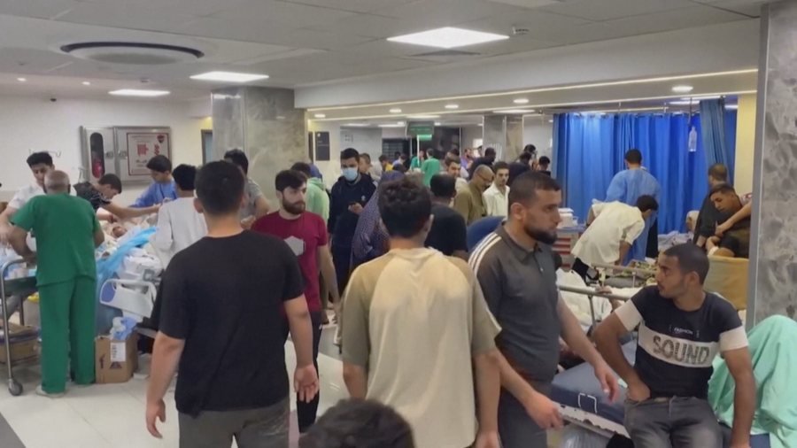 Situata alarmante në spitalet e Gazës jugore, mjekët: Detyrohemi të vendosim se kush duhet të vdesë!