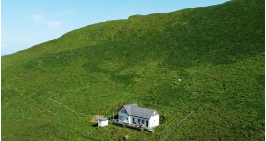 Historia e vërtet e shtëpisë më të vetmuar në botë