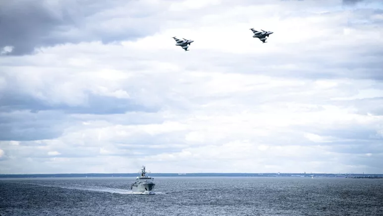 Dhjetë shtete evropiane forcojnë praninë ushtarake në detin Baltik