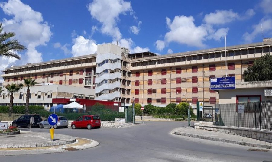 Shqiptari vetëvritet në spital, hetim një mjeku e dy infermiereve