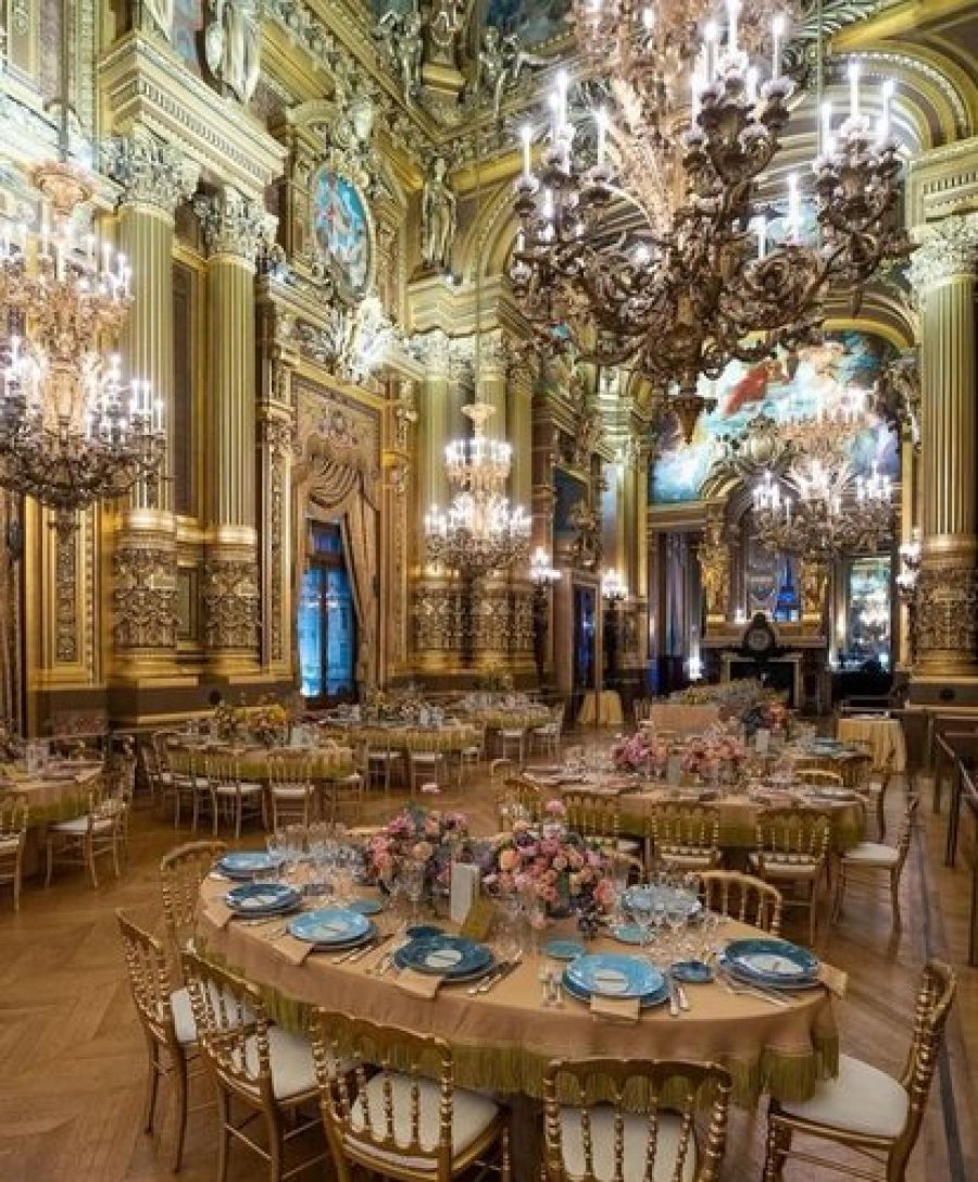 Çifti që shpenzoi 58 milionë euro për dasmën në Paris