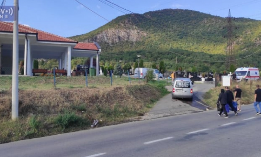 Sot varrosen tre terroristët serbë që u vranë në Banjskë