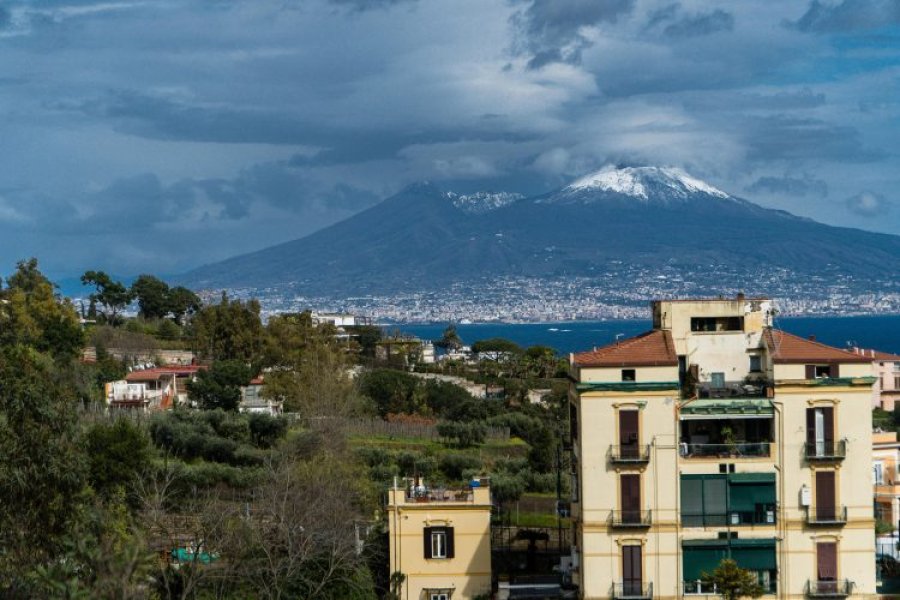 Itali/ Pasi u godit nga 1 mijë tërmete supervullkani përhap frikë në Napoli, përgatitet evakuimi i popullatës