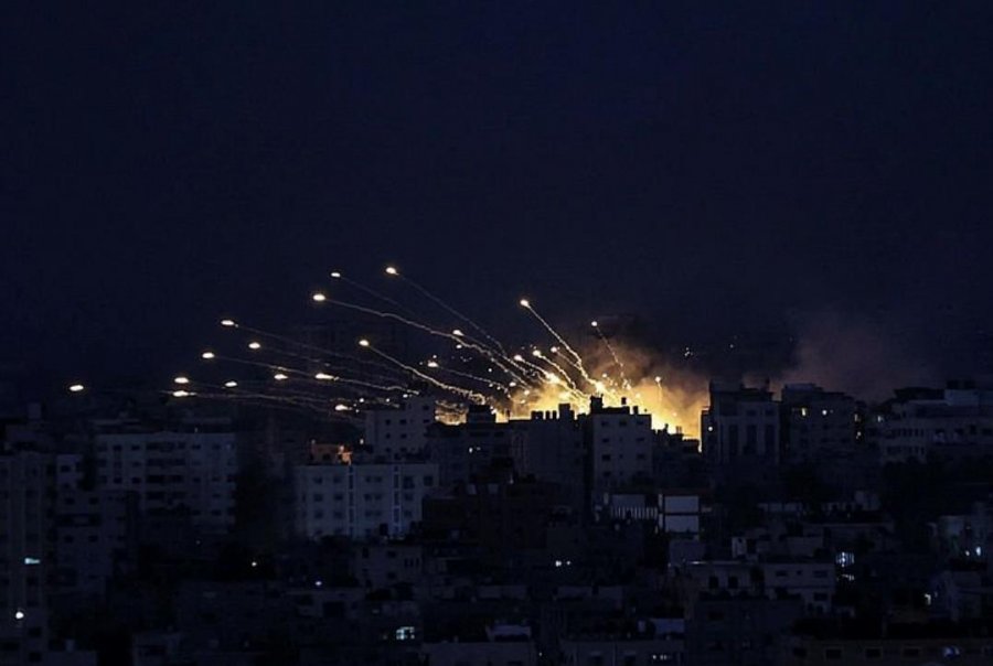 ‘Izraeli po përdor bomba me fosfor në Gaza’/ Kjo FOTO ngjall zemërim te Palestinezët