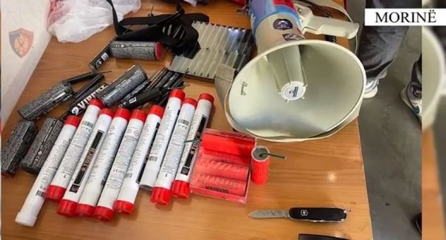 Me kapsolla dhe thika për ndeshjen Shqipëri-Çeki, shoqërohen në polici 12 persona