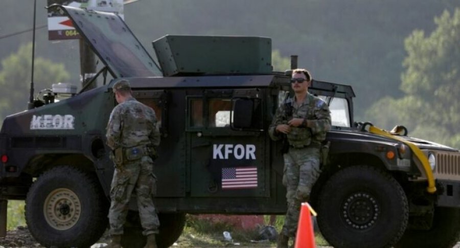 Shtohen forcat e KFOR-it në Kosovë, 130 ushtarë rumunë i bashkohen misionit paqeruajtës