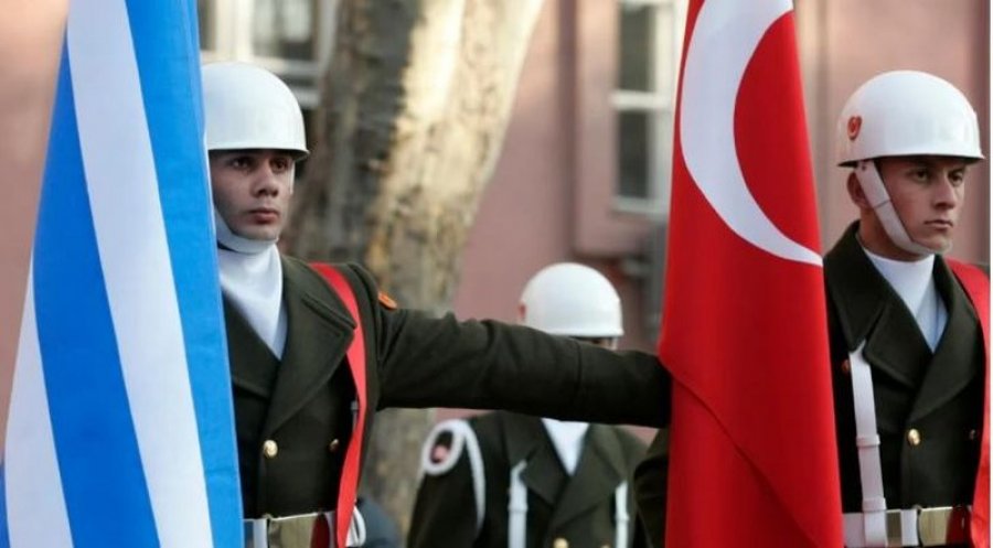 Pas shumë vitesh tensione, Turqia dhe Greqia nisin bisedimet