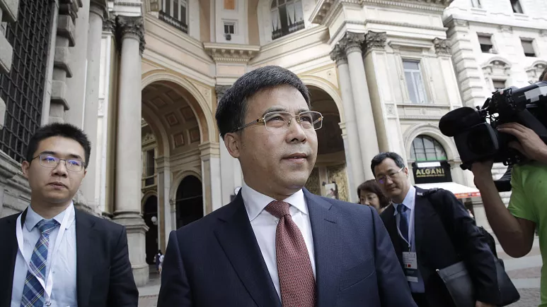 Ish-bosi i Bankës së Kinës arrestohet për marrje ryshfeti