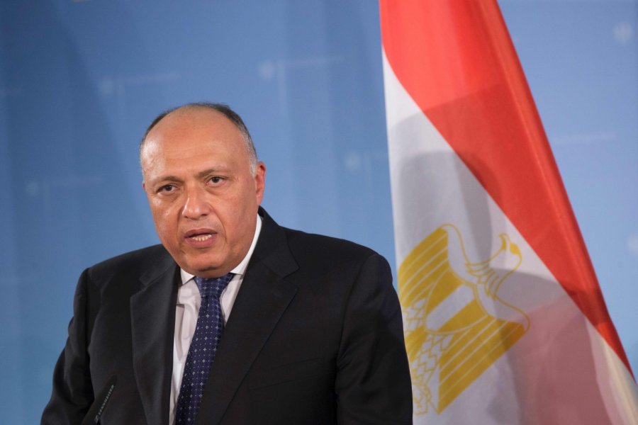 Ministri i Jashtëm egjiptian: Izraeli po bllokon hapjen e kalimit kufitar Rafah