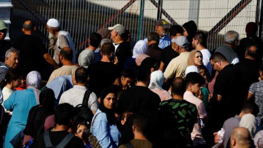 Egjipti fajëson Izraelin: Nuk lejoi hapjen e kalimit Rafah në Rripin e Gazës