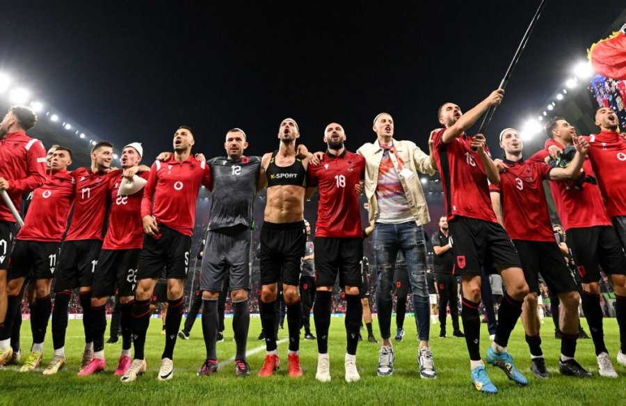 Klubet e Premier League 'shënjestrojnë' mesfushorin shqiptar 