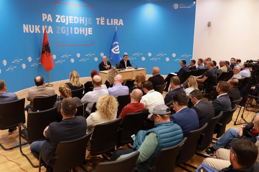 ‘Samiti anti-Kosovë’/ Berisha: Rama i trajton kryeministrat e Kosovës, sikur të ishin kryebashkiakë të Vlorës