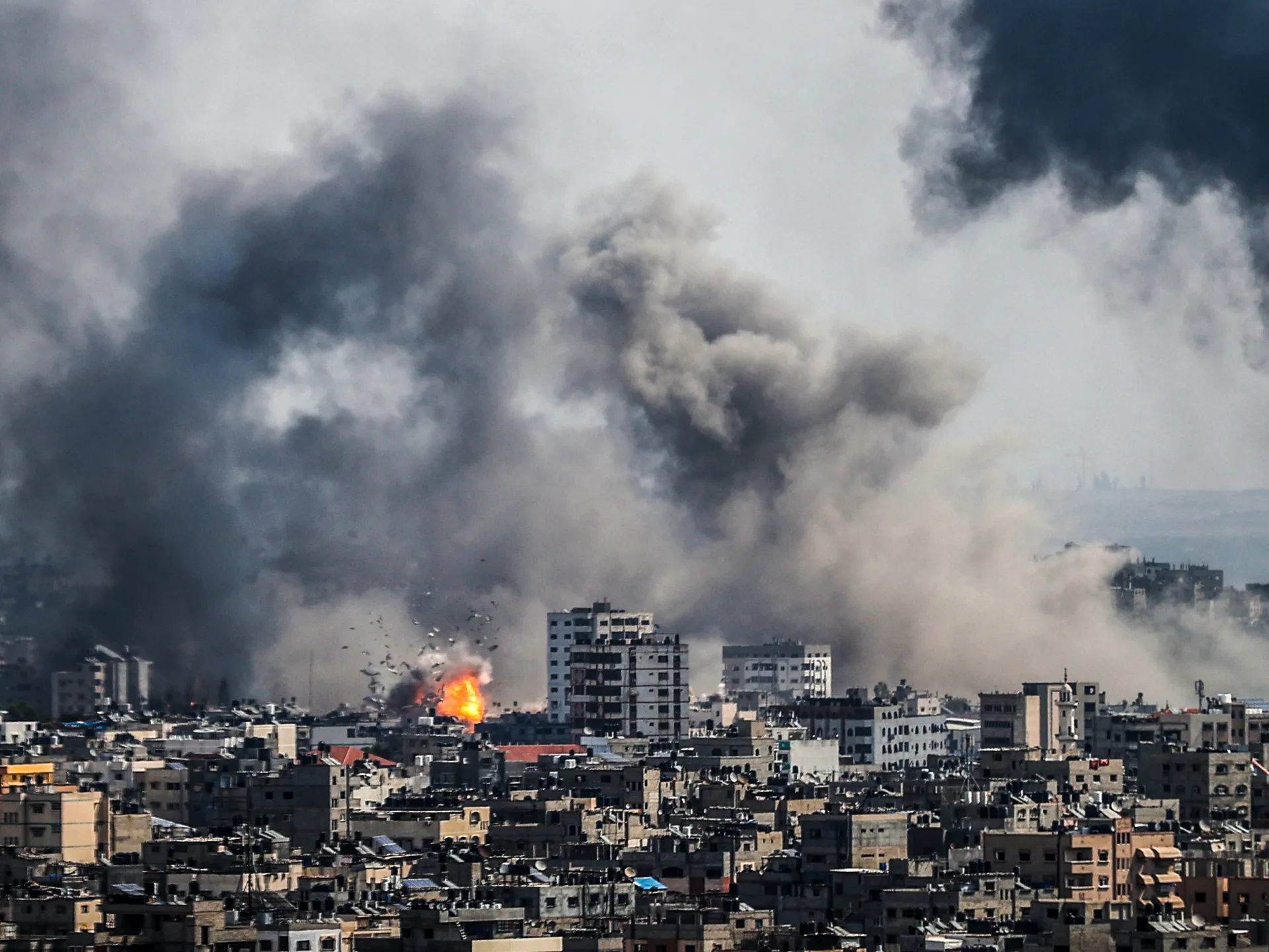 Imazhet satelitore tregojnë shkatërrimin nga sulmi i Izraelit në Gaza