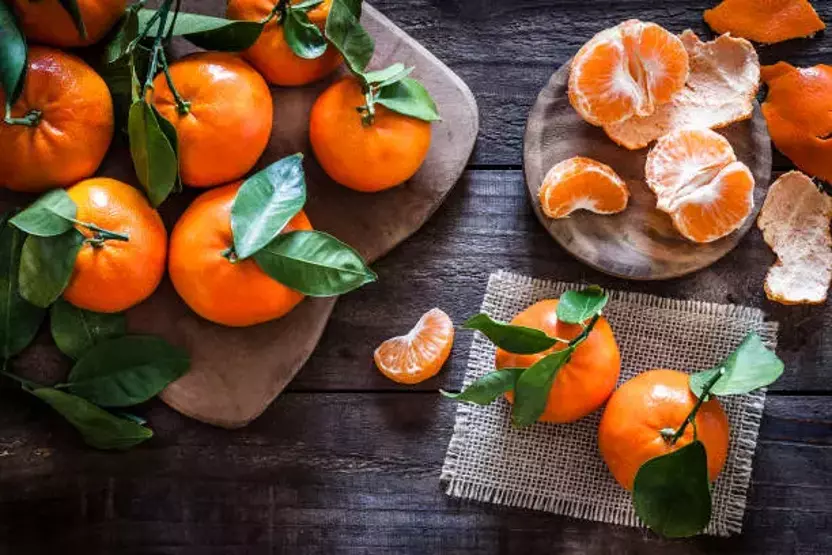 Çaji i lëkurës së mandarinave ka efekte të jashtëzakonshme