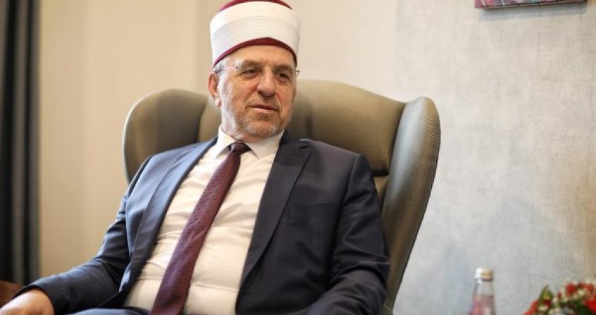 Myftiu Tërnava lutet për një vit shkollor të mbarë e plot suksese