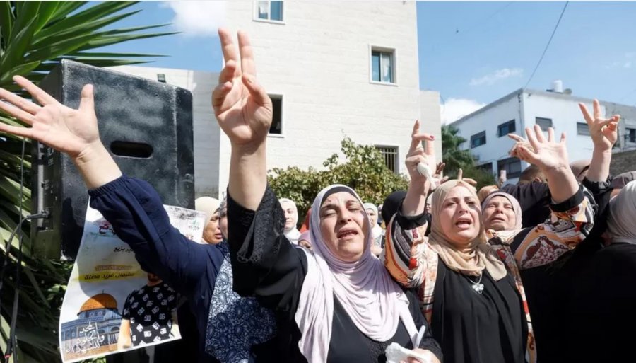 Palestinezët janë nën sulm teksa dhuna e kolonëve izraelitë po rritet në Bregun Perëndimor