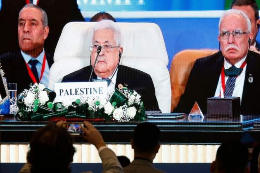 Ne nuk do të largohemi nga toka jonë, thotë lideri palestinez