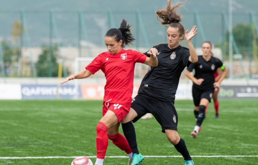 ‘Abissnet Superiore’ për vajza/ Tirana fiton derbin me Partizanin